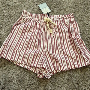 NWT Suite Benedict Red & White Striped Drawstring Waist Shorts